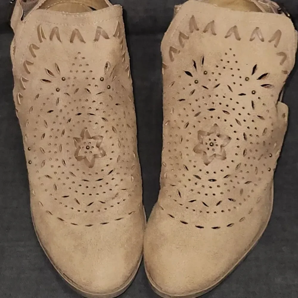 Unbranded Women's Tan Boots